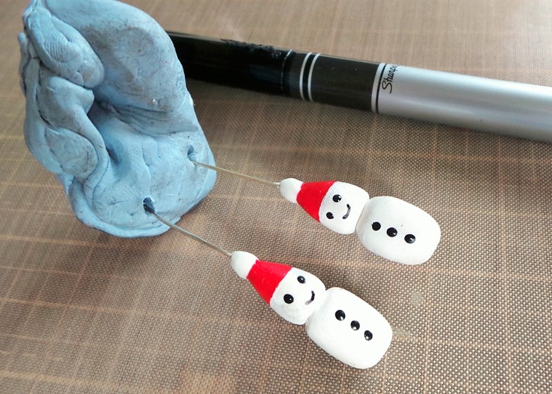 Festive Snowman Earrings Tutorial at Jennifer Grace Creates